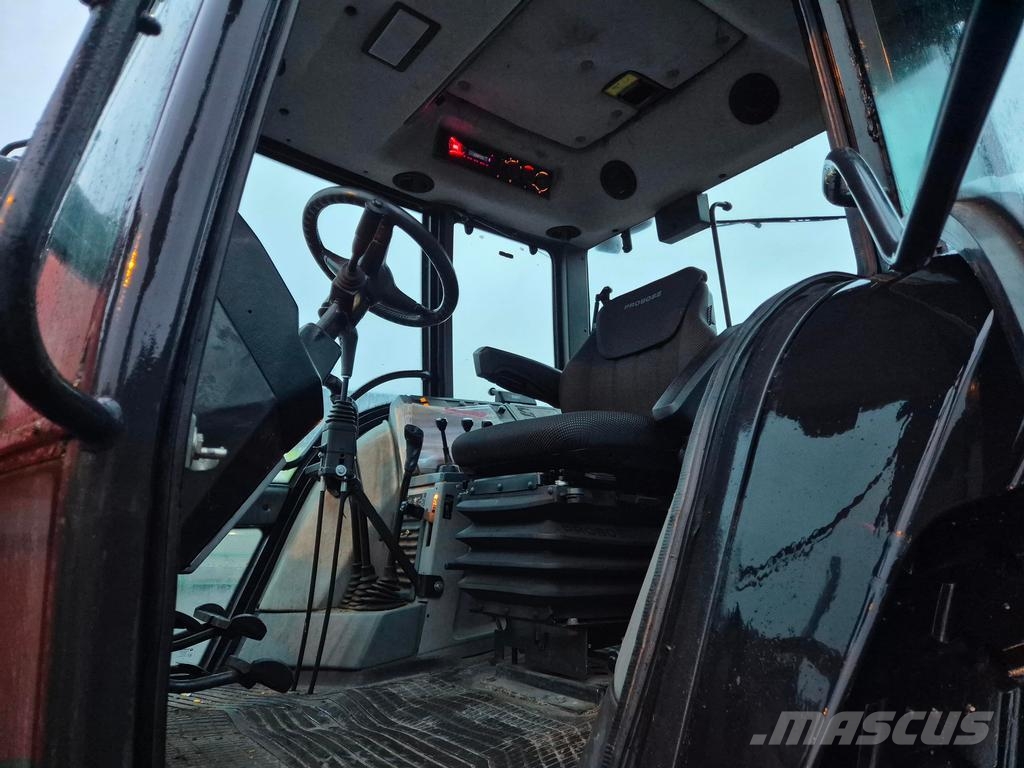 Valtra 8400 트랙터