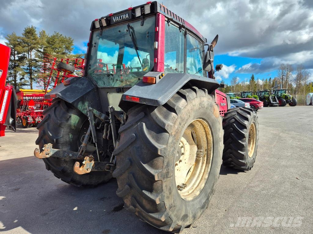 Valtra 8400 MEGA 拖拉机/农用车