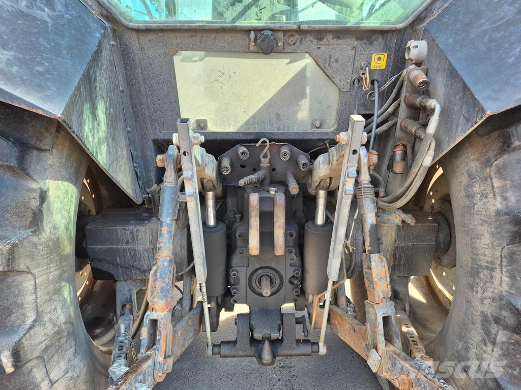 Valtra 8400 MEGA 拖拉机/农用车