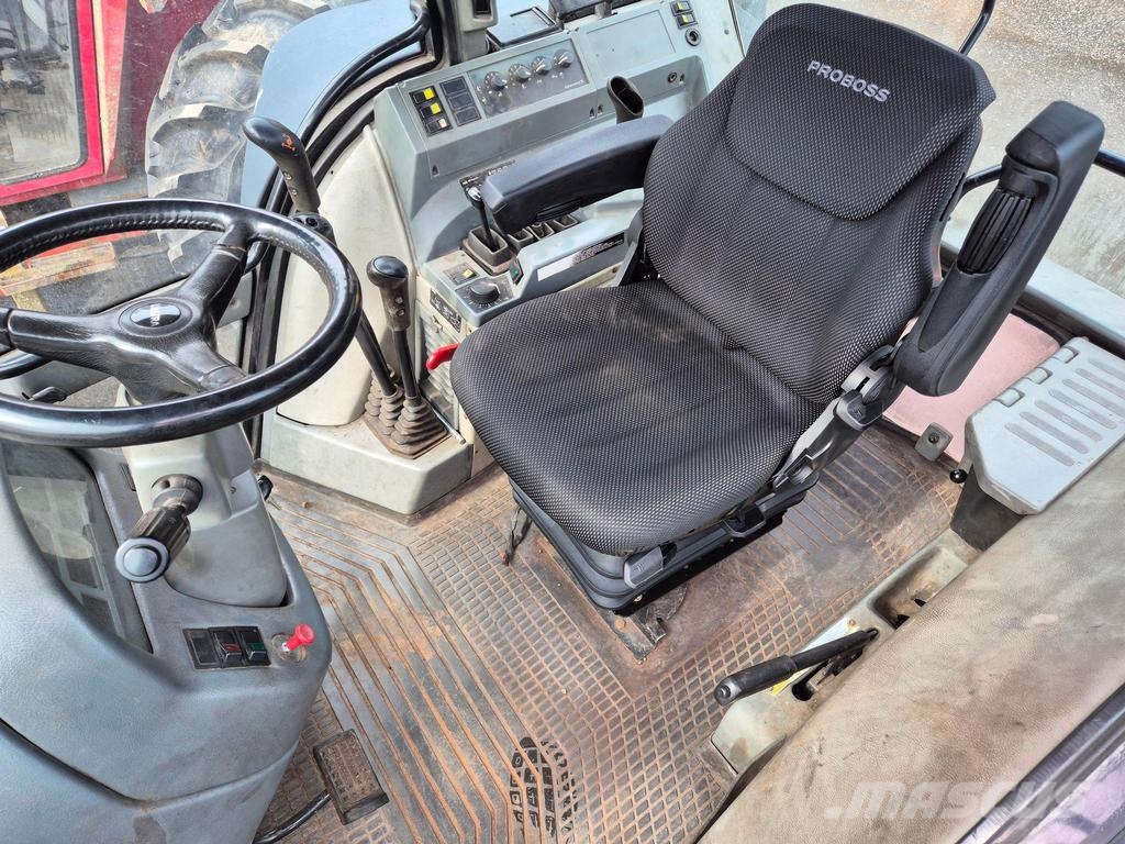 Valtra 8400 MEGA 拖拉机/农用车