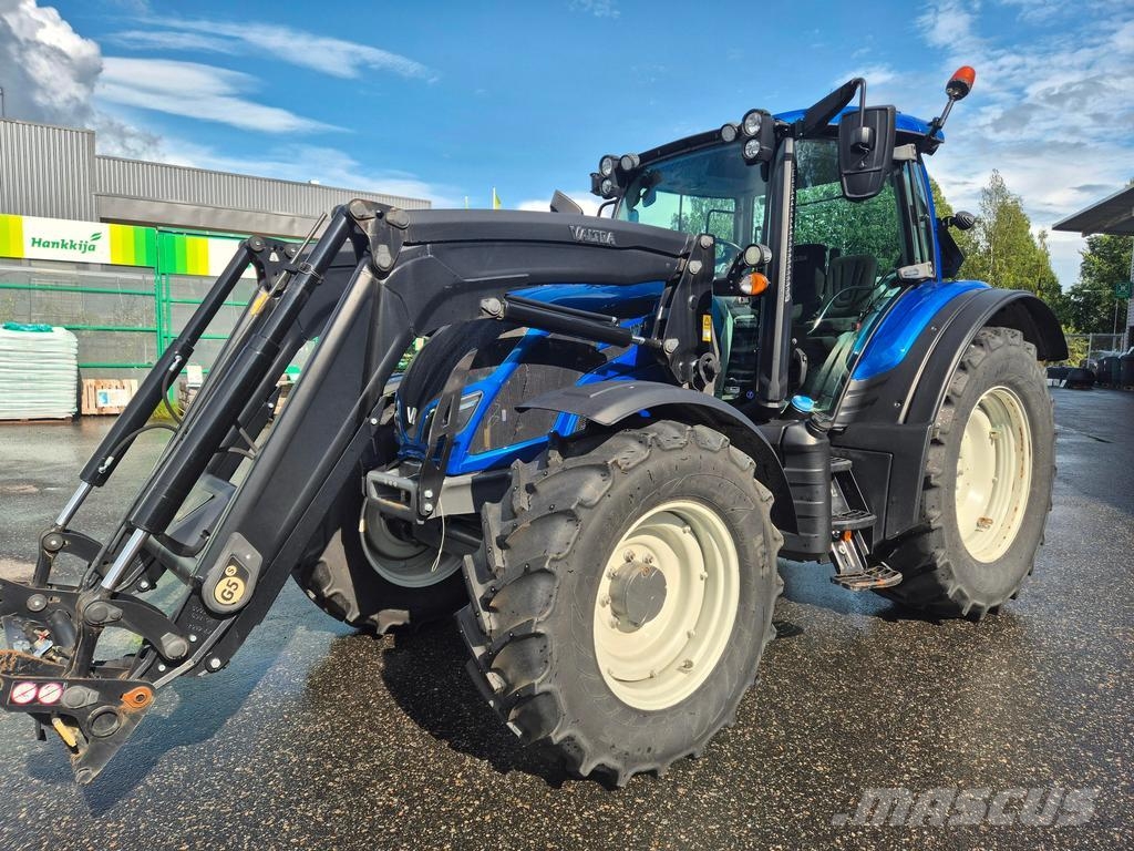 Valtra N154 ACTIVE Traktorit