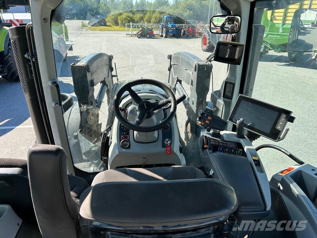 Valtra N174 VERSU SMARTOUCH 트랙터