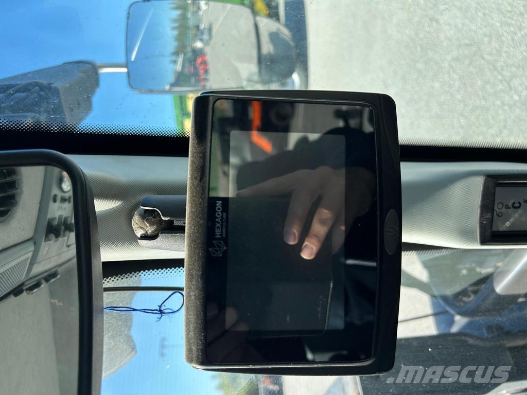 Valtra N174 VERSU SMARTOUCH 트랙터