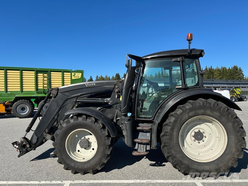 Valtra N174