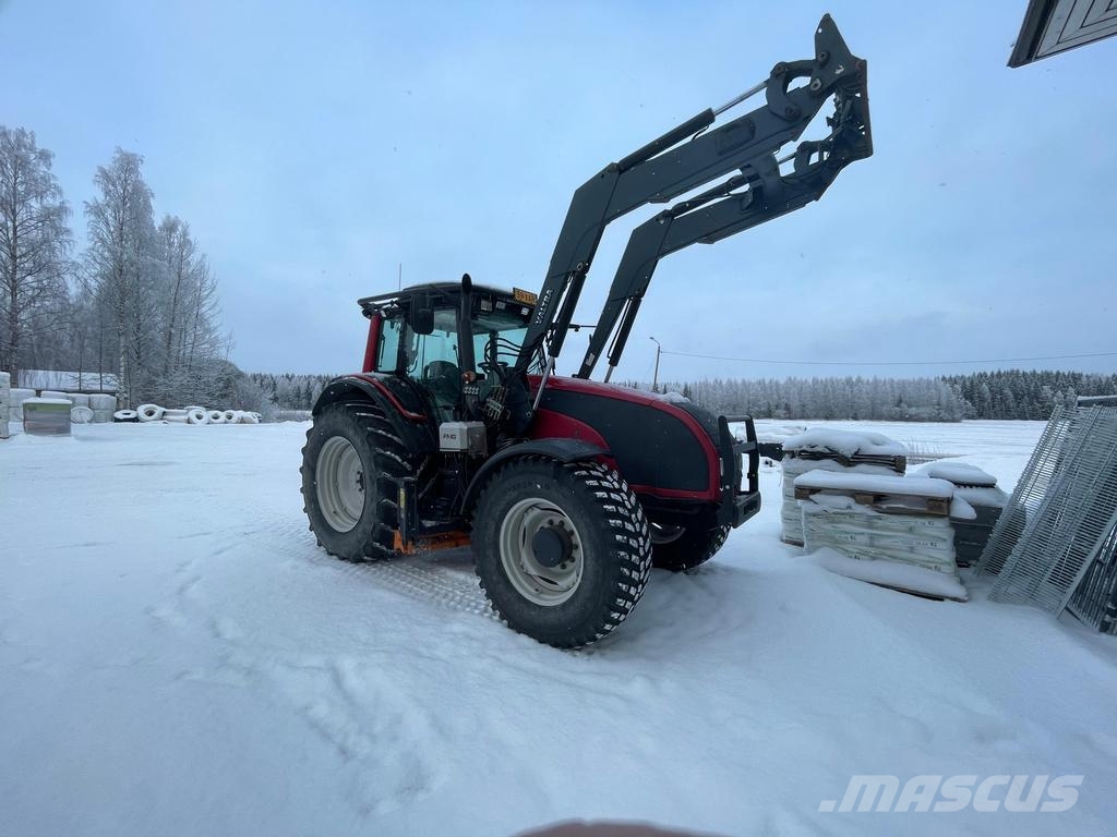 Valtra T 151 ADVANCE 拖拉机/农用车