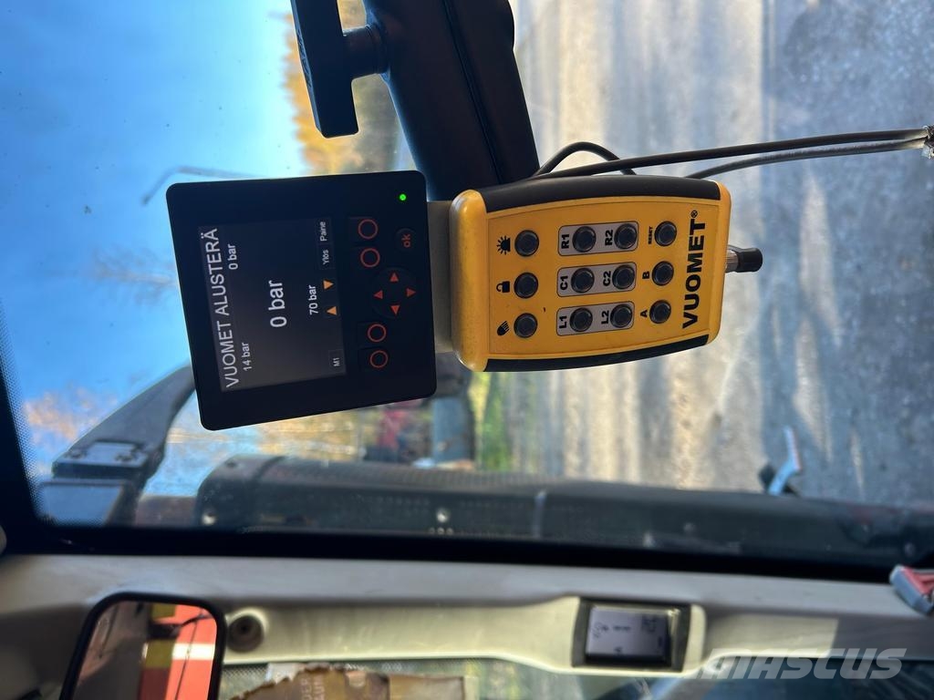 Valtra T144 Traktorer