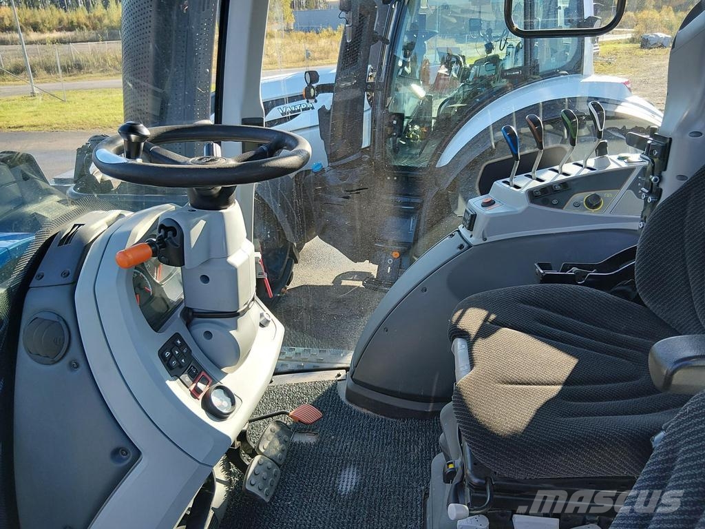 Valtra T144 ACTIVE Q66 EK 50 KM/ Traktoren