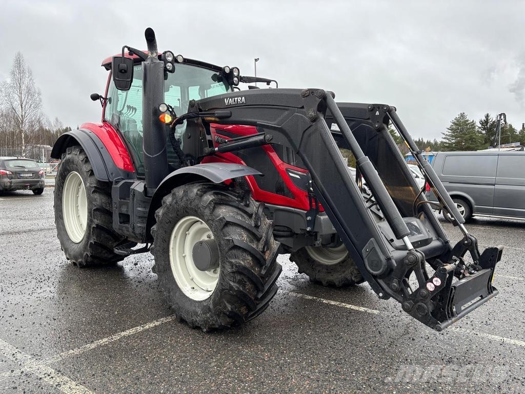Valtra T144 HITECH5, ÅLÖ 6M Traktori