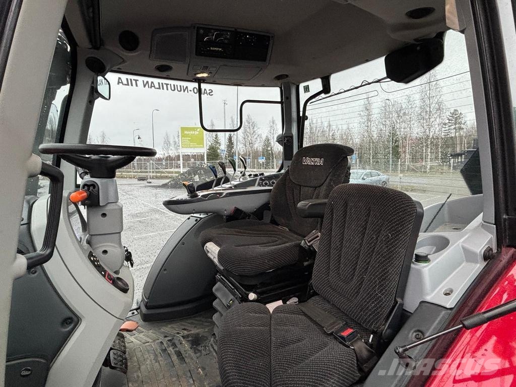 Valtra T144 HITECH5, ÅLÖ 6M Traktori