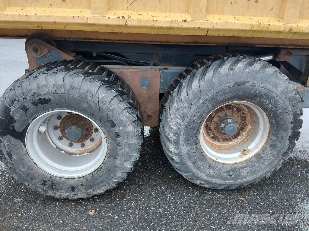 Valtra T16/21 KOUKKUVAUNU Kippanhänger