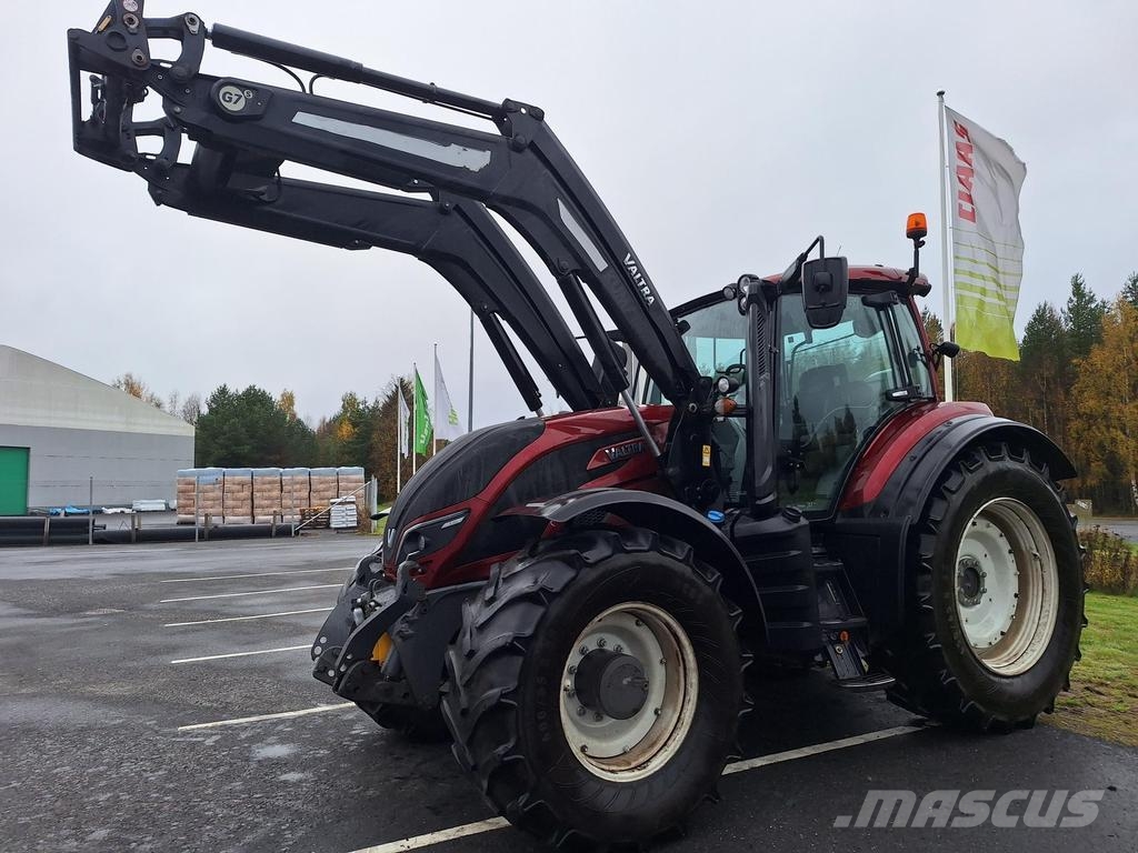Valtra T174 VERSU +G7S EK Traktoren