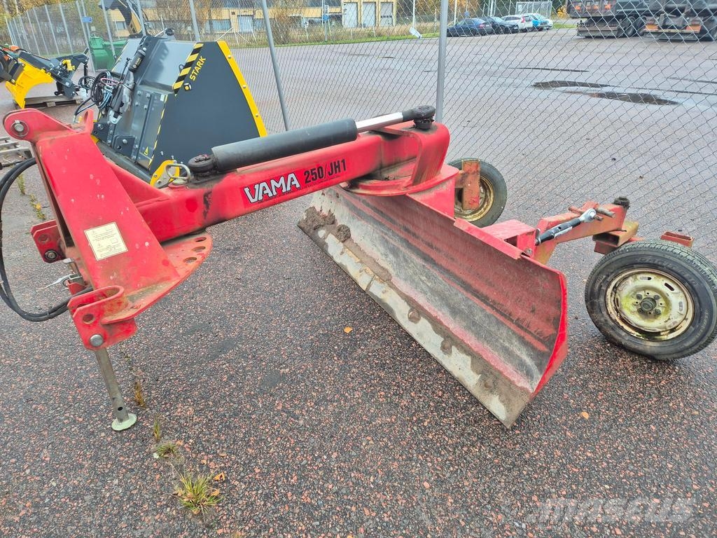 Vama 250 JH1 Kelių valytuvai