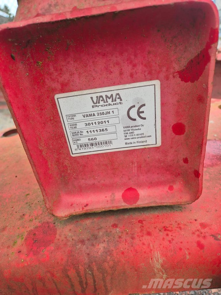 Vama 250 JH1 Kelių valytuvai