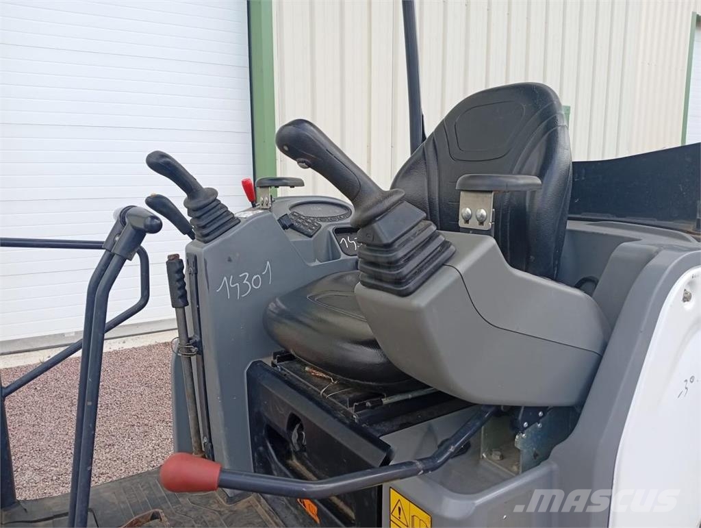 Bobcat E17Z Mini pelle < 7t
