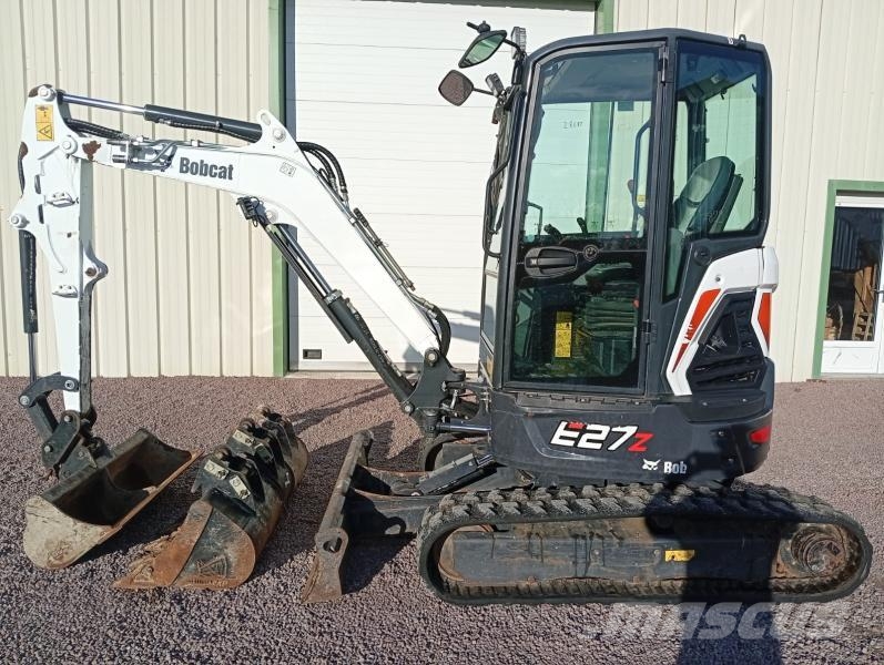 Bobcat E27Z Mini Escavadoras <7t