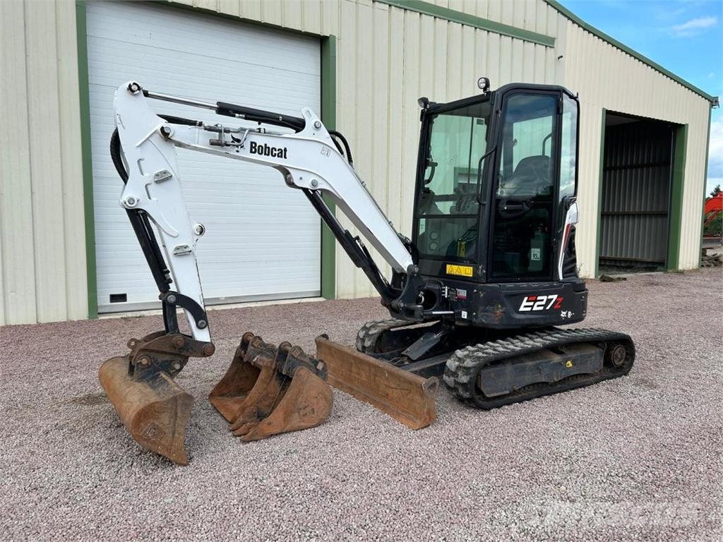 Bobcat E27Z Minigraafmachines < 7t