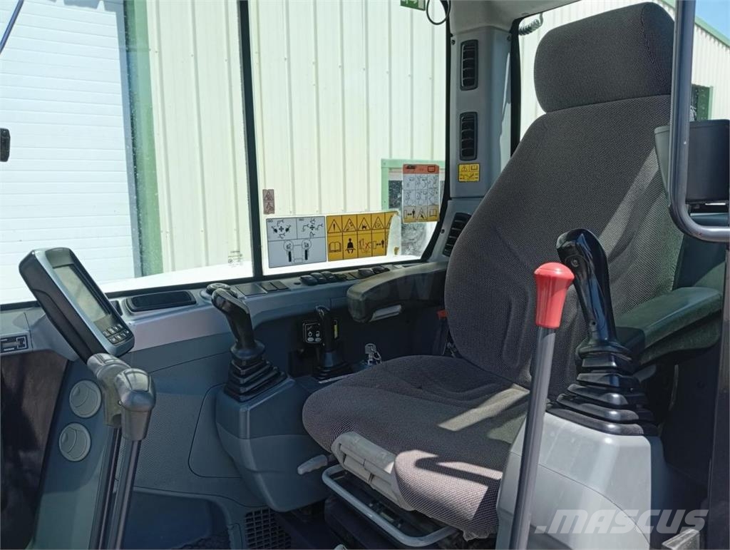 Bobcat E85 Mini excavators < 7t