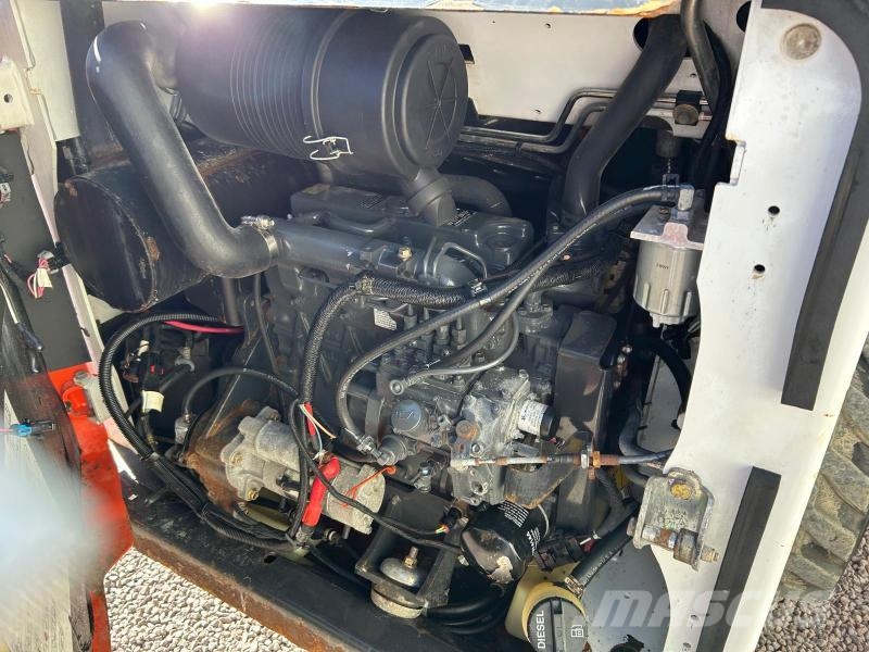 Bobcat S450 لوادر صغيرة