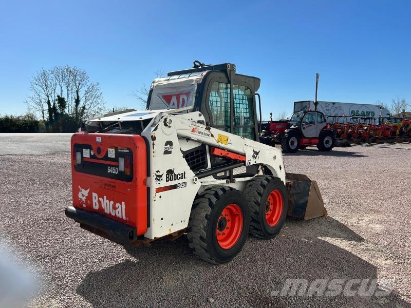 Bobcat S450 لوادر صغيرة