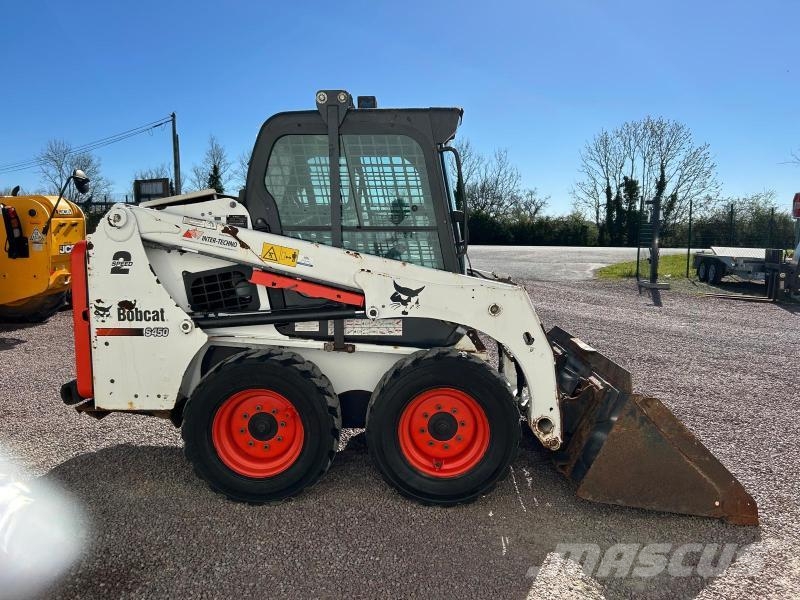 Bobcat S450 لوادر صغيرة