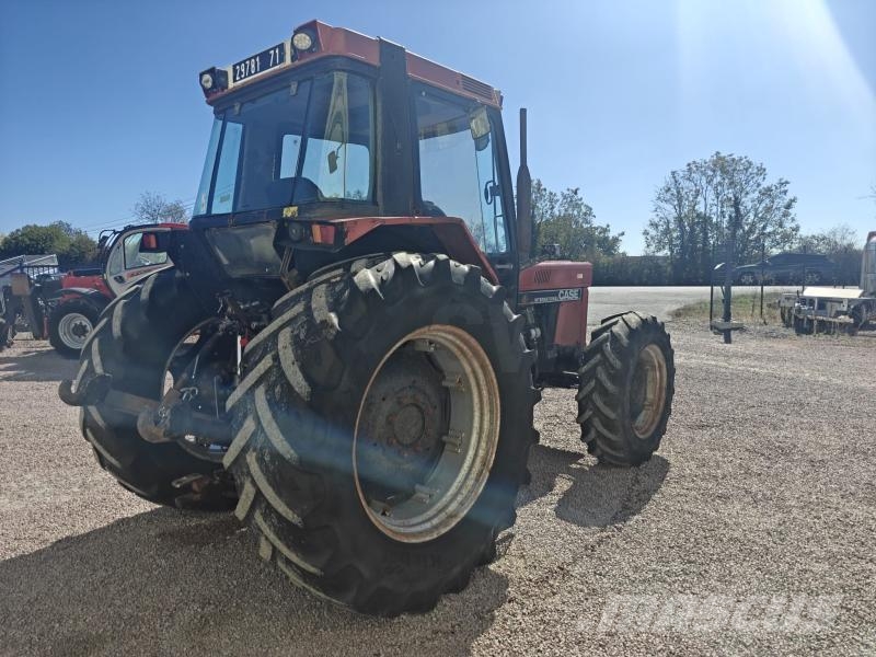 Case IH 1056XL Tractors