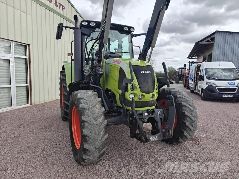 CLAAS 610C Tractors
