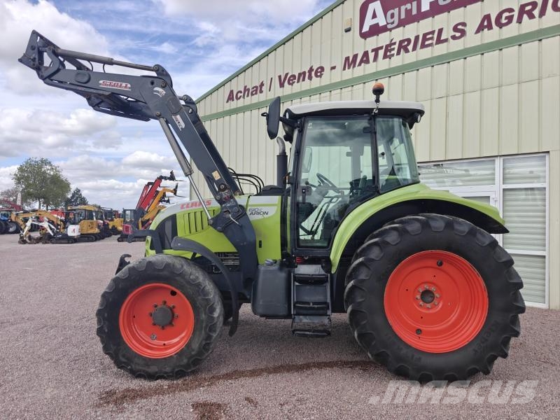 CLAAS 610C Tractors
