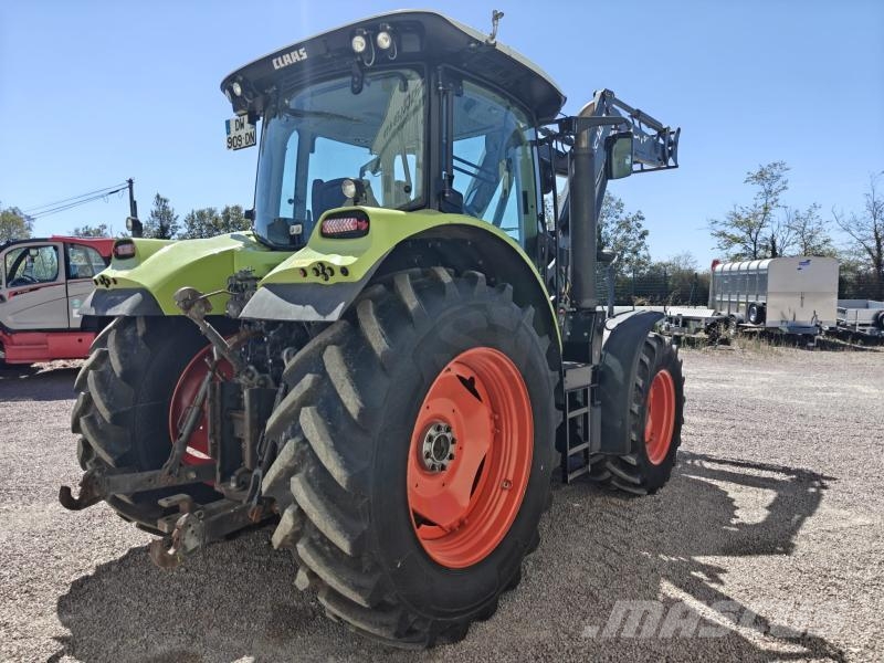 CLAAS Arion 530 Tractoare