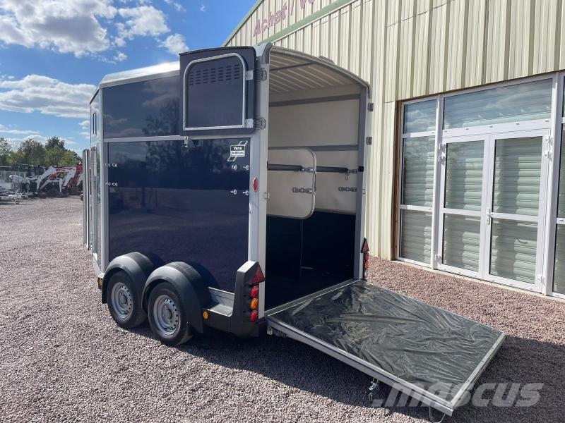 Ifor Williams HB511 Outros Reboques