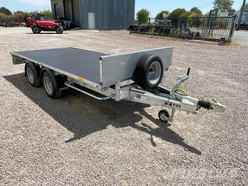 Ifor Williams LM125 Autotransportanhänger