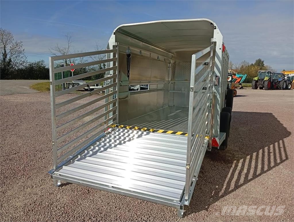 Ifor Williams TA510 Diger römorklar