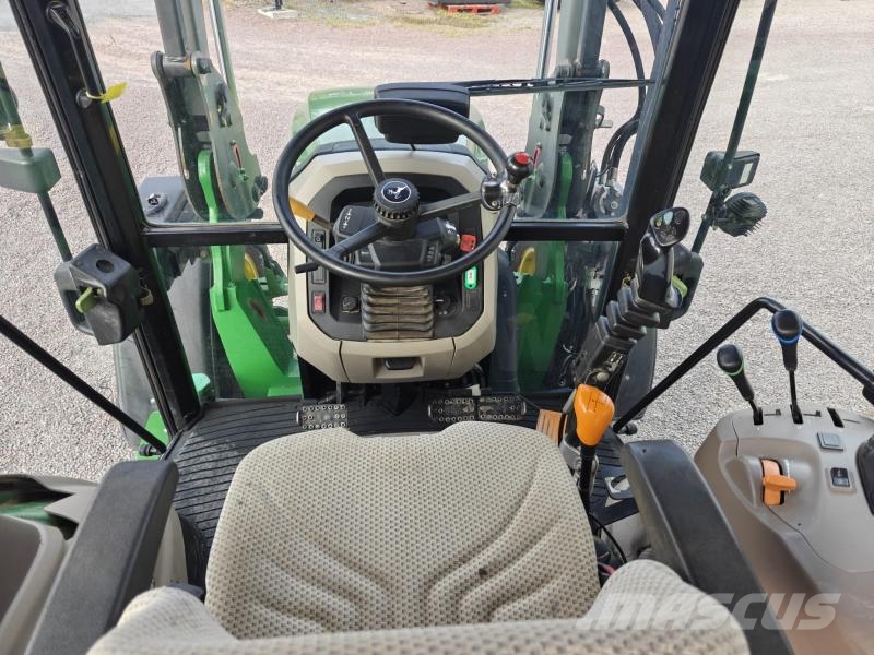 John Deere 5115M Трактора