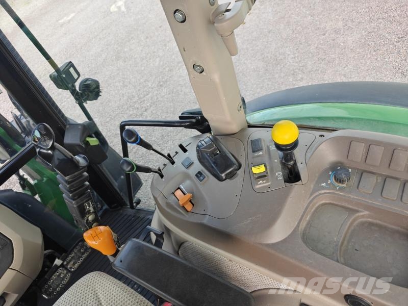 John Deere 5115M Трактора