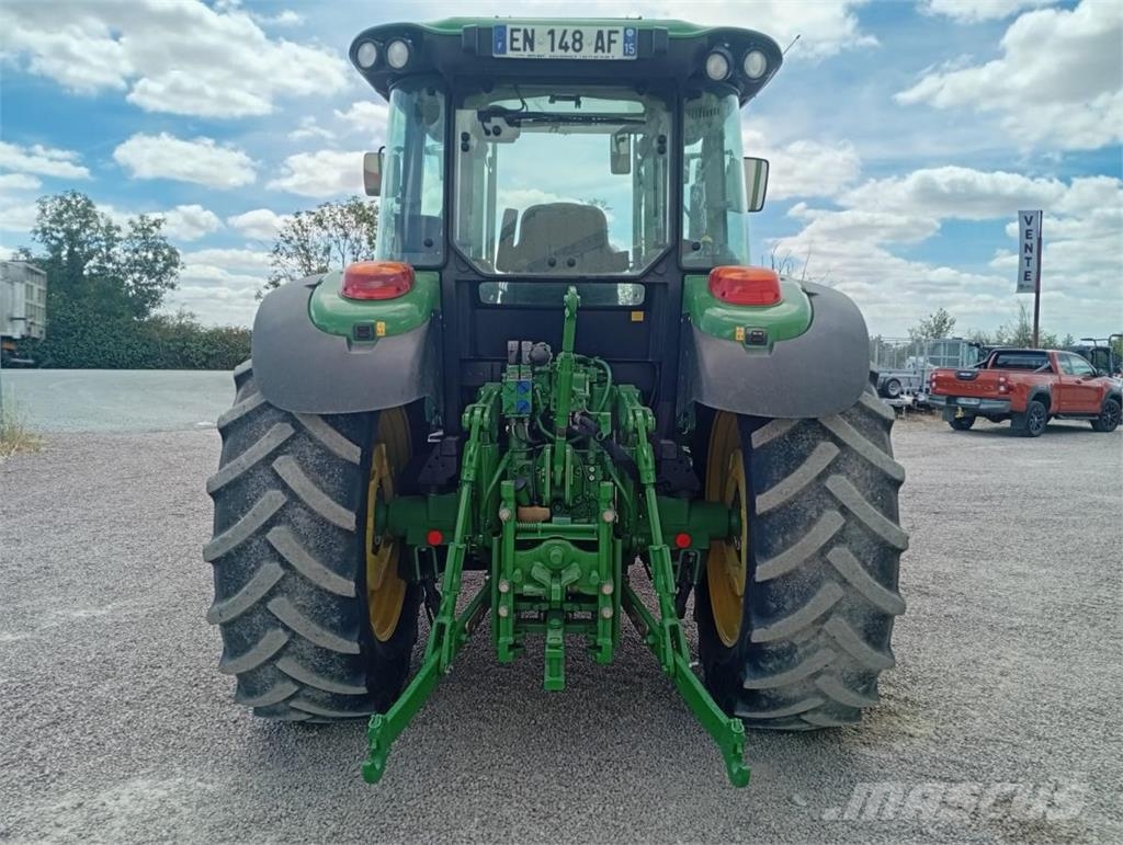 John Deere 6105RC Tractors