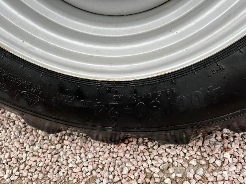 Manitou MT1033 텔러 핸들러