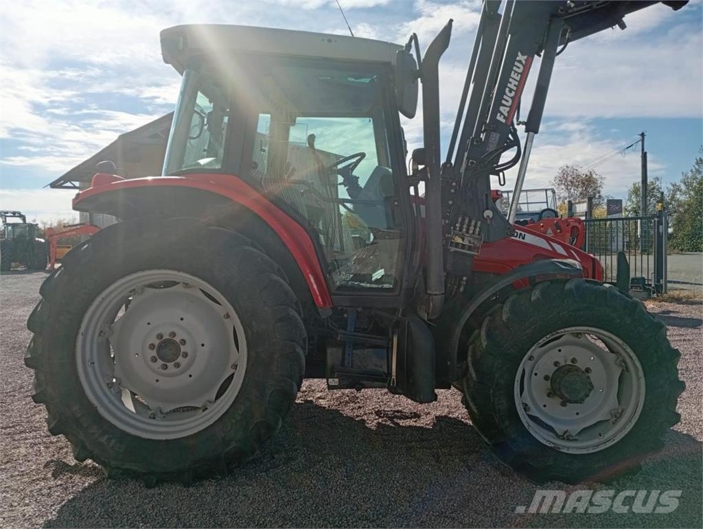 Massey Ferguson 6455 트랙터