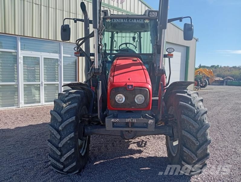 Massey Ferguson 6455 Трактори