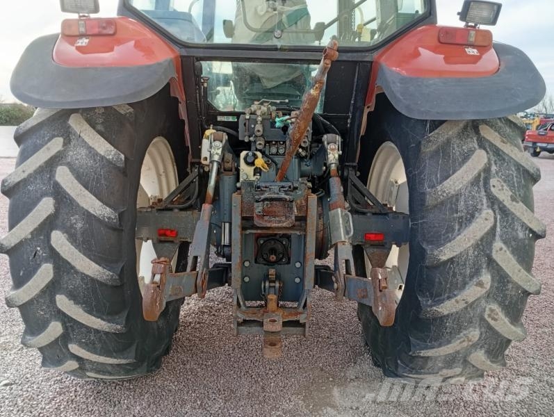 New Holland M100 Traktorid