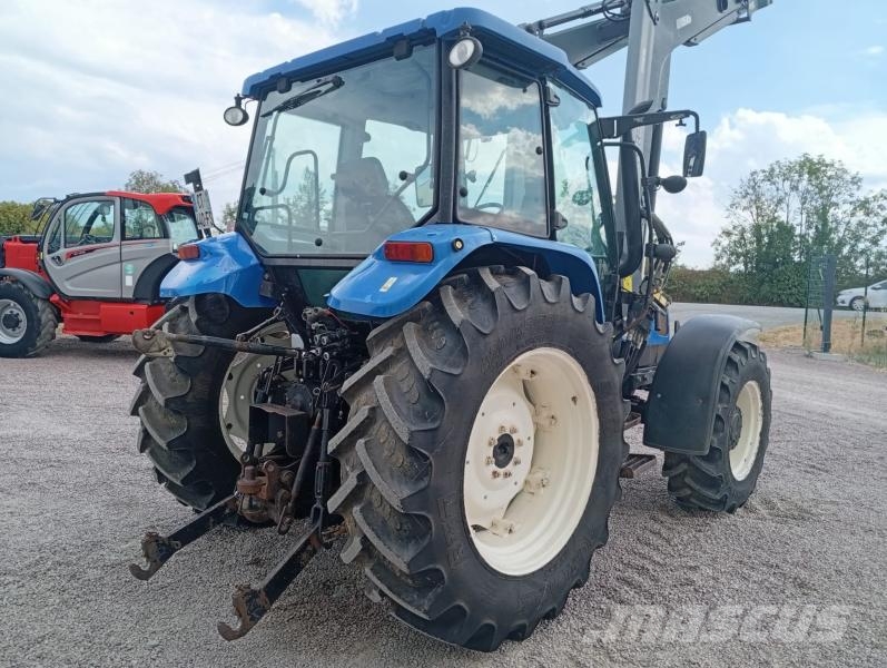 New Holland T5040 トラクター