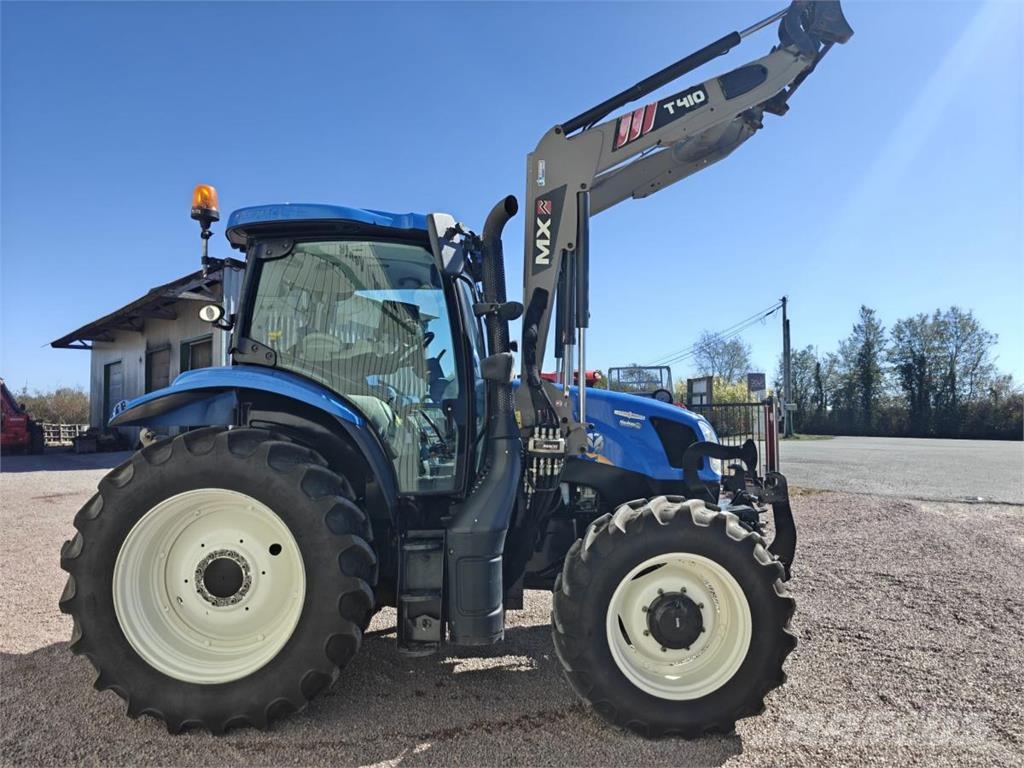 New Holland T6-140 الجرارات