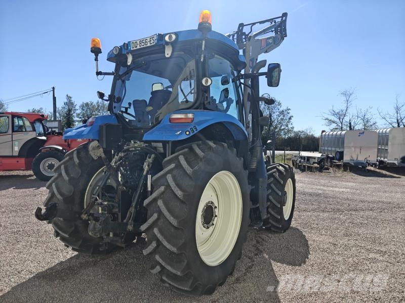 New Holland T6-140 الجرارات