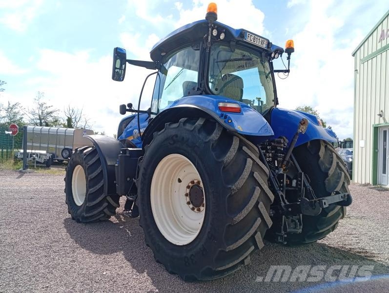 New Holland T7-215S Tractores