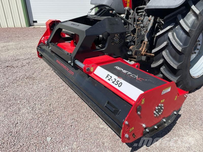 Remet F2-200 Sonstige Kommunalmaschinen