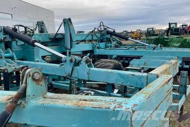 Cousins SUBSOLADOR PREPARADOR / CULTIVADOR COUSINS 6 METRO 农业机械-其他