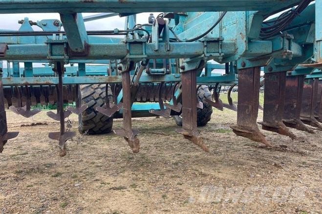 Cousins SUBSOLADOR PREPARADOR / CULTIVADOR COUSINS 6 METRO 农业机械-其他