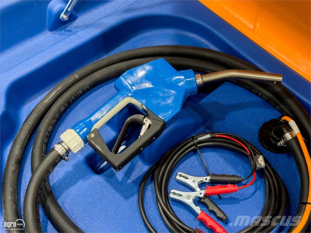Cemo 440 literes szállítható AdBlue tartály fedéllel 儲存用貨櫃