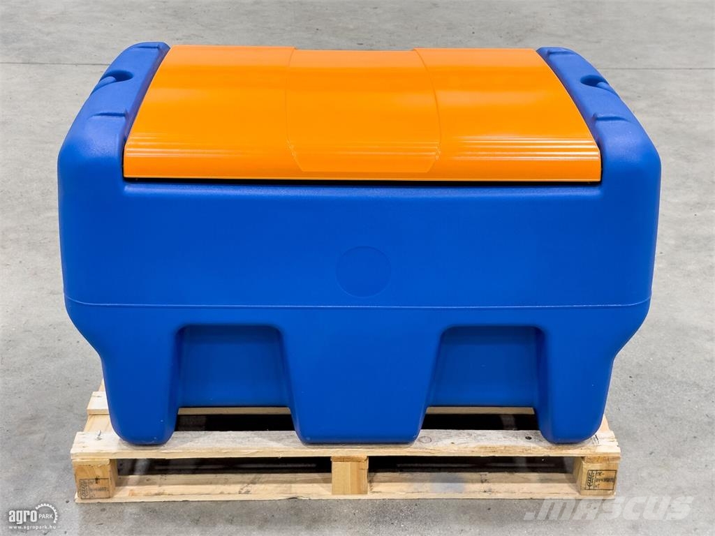 Cemo 440 literes szállítható AdBlue tartály fedéllel 儲存用貨櫃