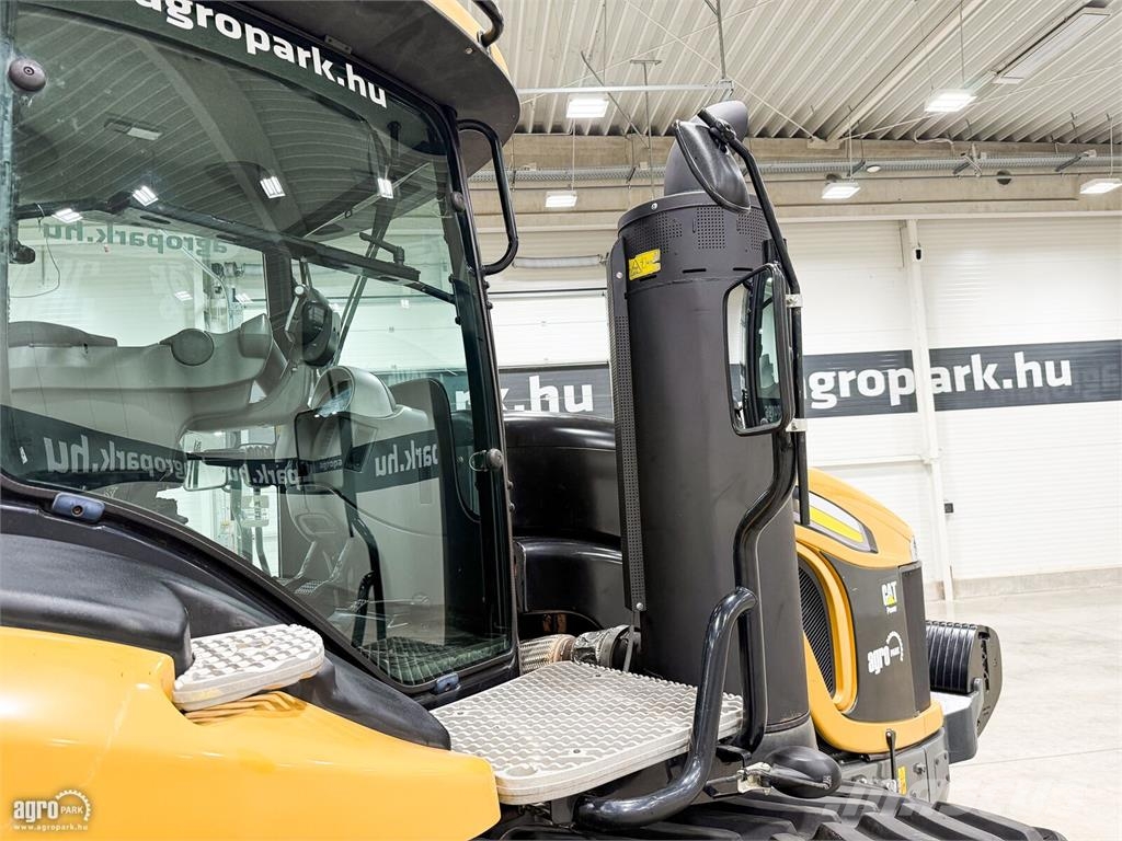 Challenger MT865E 16/4 Powershift 40 km/h váltó, 76 cm-es hev Traktorok