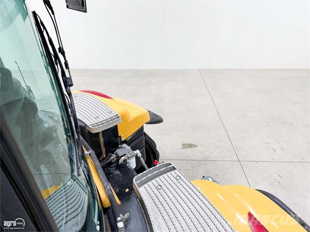 Challenger MT865E 16/4 Powershift 40 km/h váltó, 76 cm-es hev Traktorok