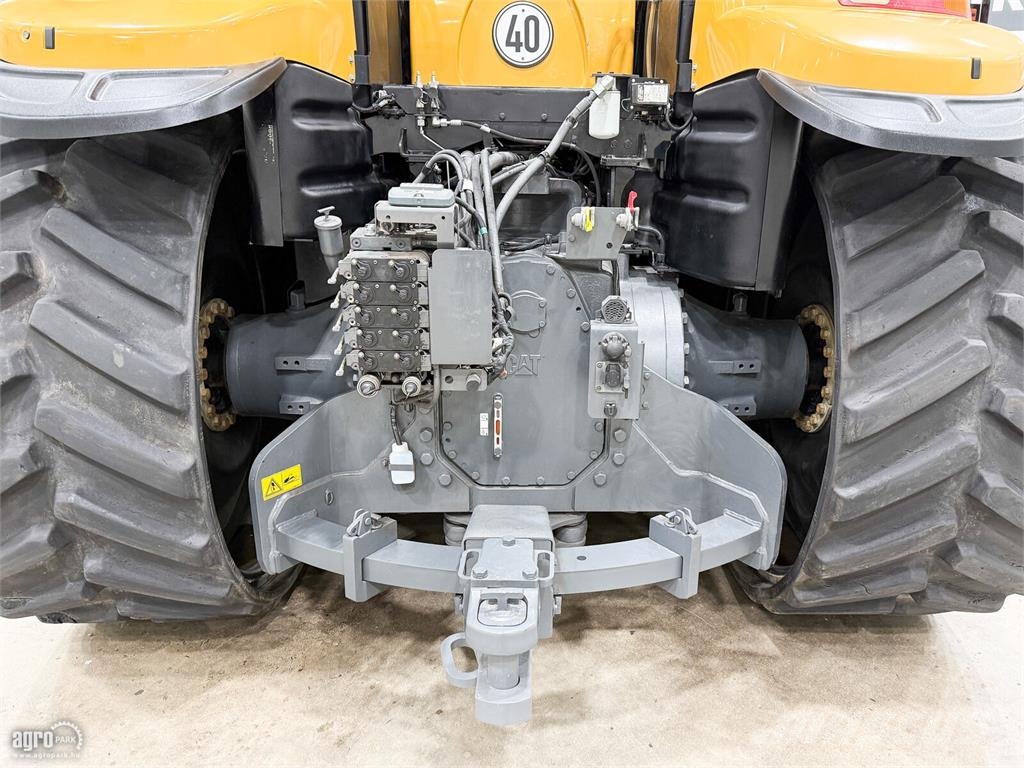 Challenger MT865E 16/4 Powershift 40 km/h váltó, 76 cm-es hev Traktorok